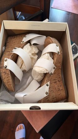 Womens shoes white platform