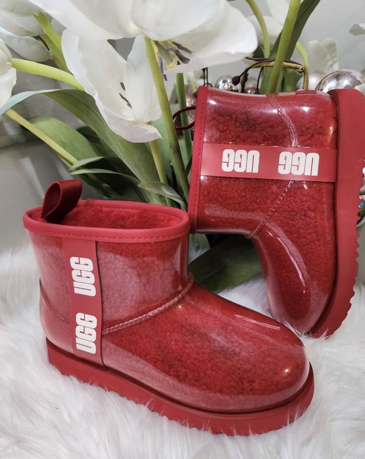 New Ugg Classic Mini Clear Boots Size 6/ 7-7.5