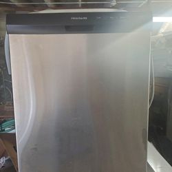 FRIGIDAIRE DISHWASHER STAINLESS STEEL 