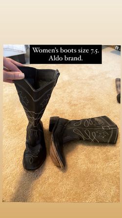 Women’s cowboy boots