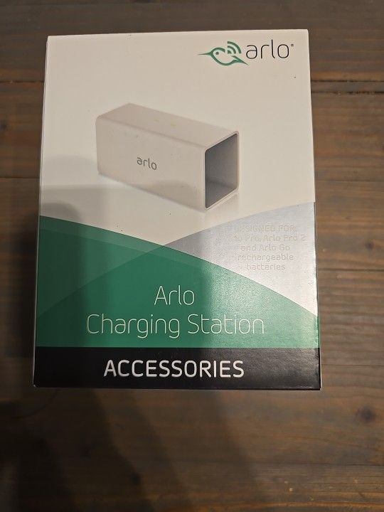 Arlo Charging Station VMA4400C