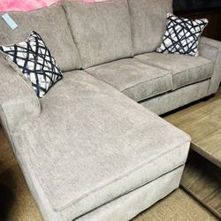 Stylish Nice Reversible Chaise Sectional
