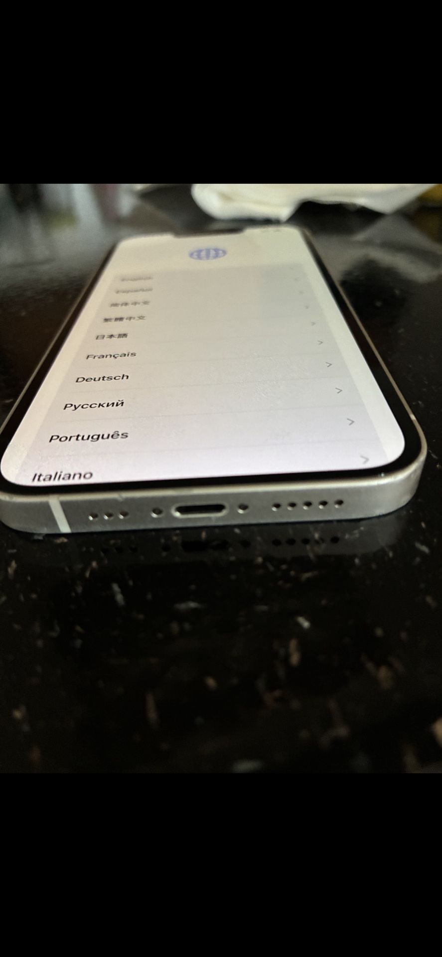 IPHONE 13 White 128gig