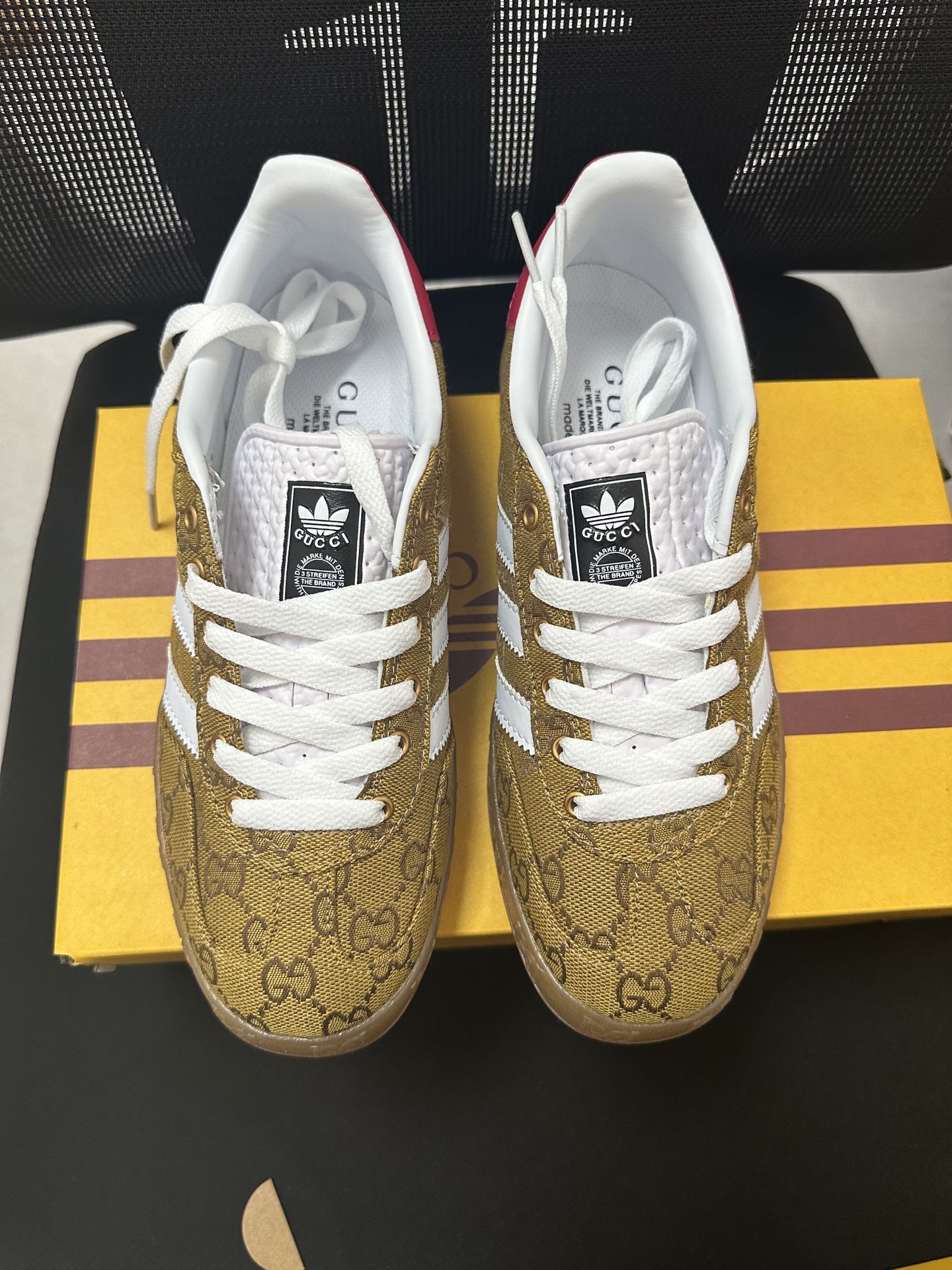 adidas gazelle silver green womens Gucci X ADIDAS GG Supreme Monogram Gazelle Wedge Sneakers 37 Beige Ebony  Off White New Shamarock 1325009  FASHIONPHILE