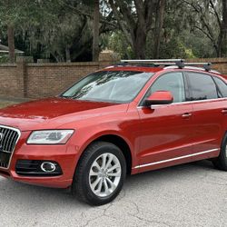 2015 Audi Q5 Premium Plus (813-600-0200)