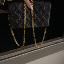 LV pouch