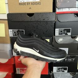 Nike Air Max 97 Black size 8W 6.5M USED But Clean