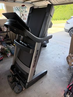 Nordictrack 2950 series treadmill