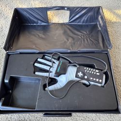 NES Power Glove