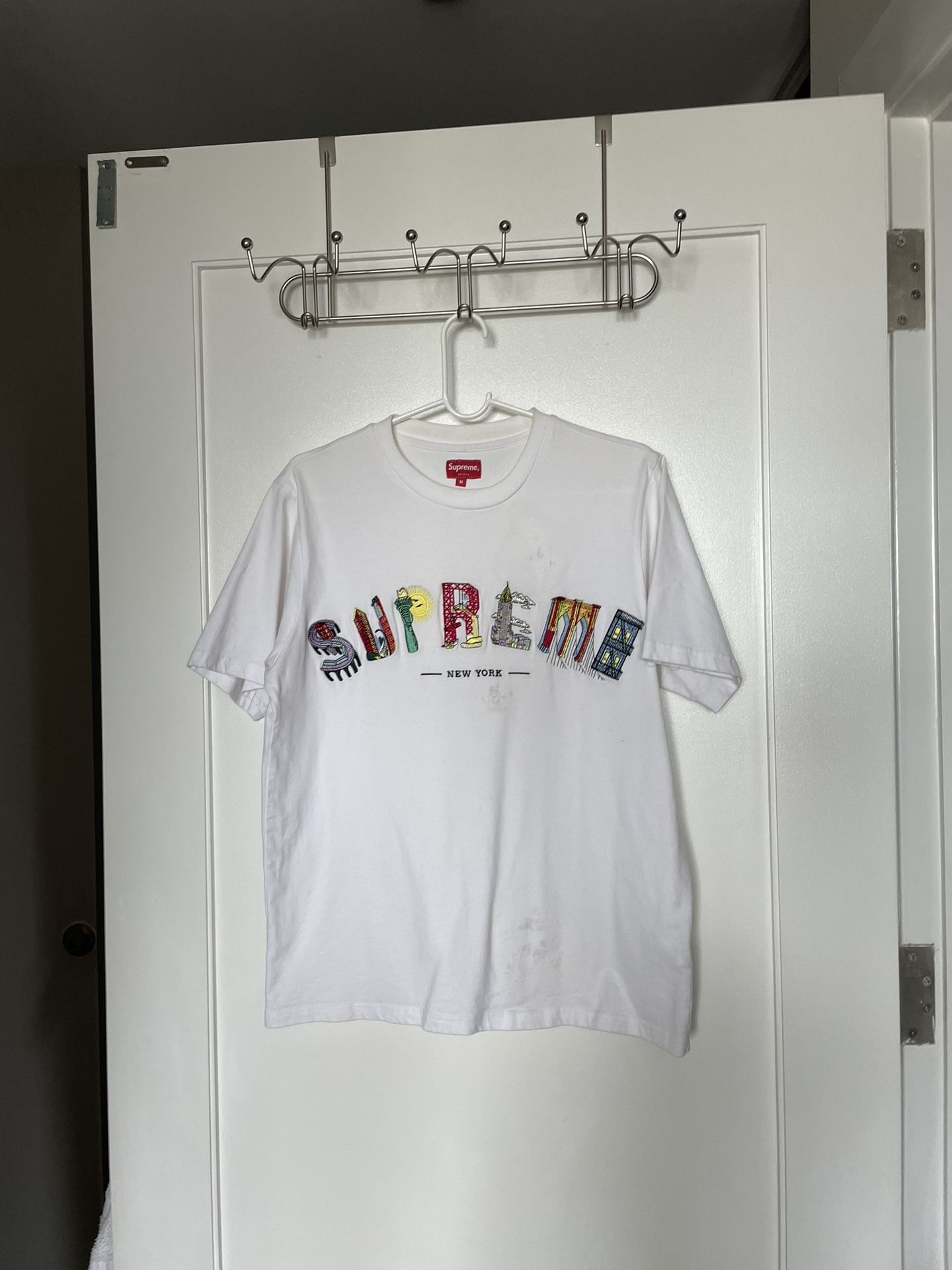 Supreme T-shirt | Size M | With Defects