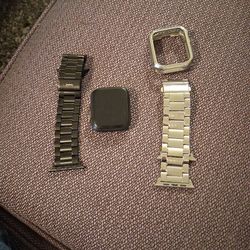 Nike Apple Watch Series 4  44mm (GPS)