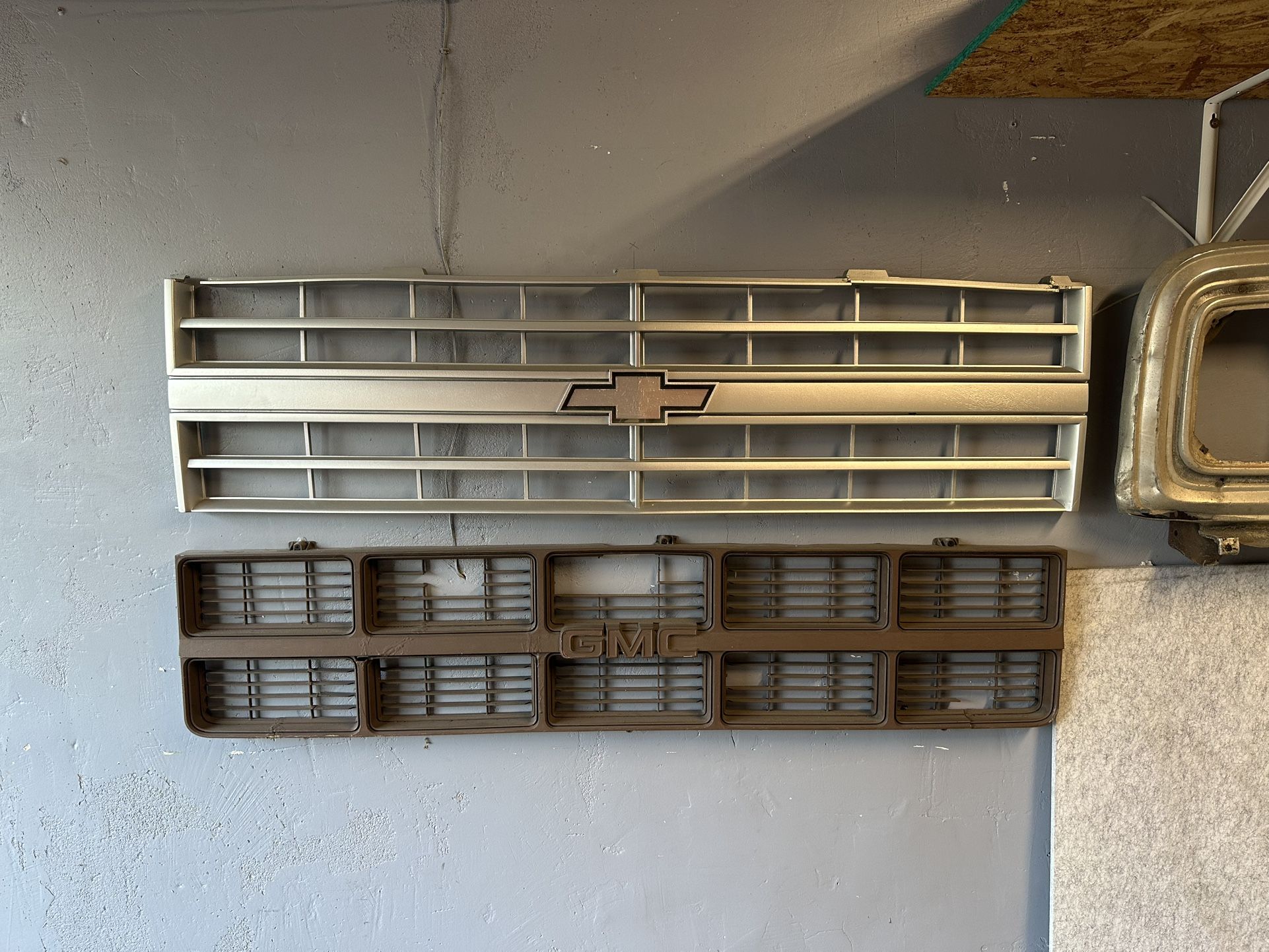 C10 Front Grille