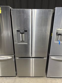 New open box Samsung 30 in. 22 cu. ft. Standard Depth Fingerprint Resistant Stainless Steel 3-Door French Door Smart Refrigerator w/Dispenser