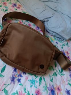 Buena de Lululemon mini Bolso  Okey se vale ofrecer Okey Personas