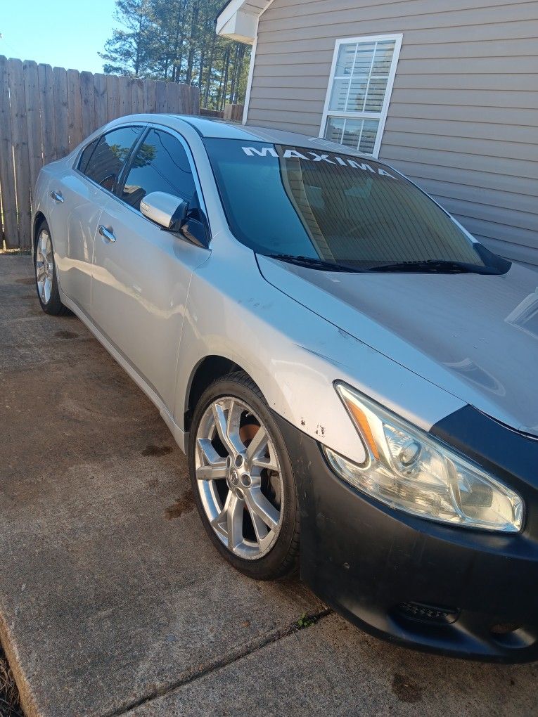 2012 Nissan Maxima