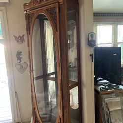Beautiful Antique Cabinet With Light