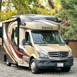 2015 Thor Sierra Mercedes-Benz Sprinter 24FT 
