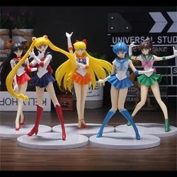 Sailor Moon Figure