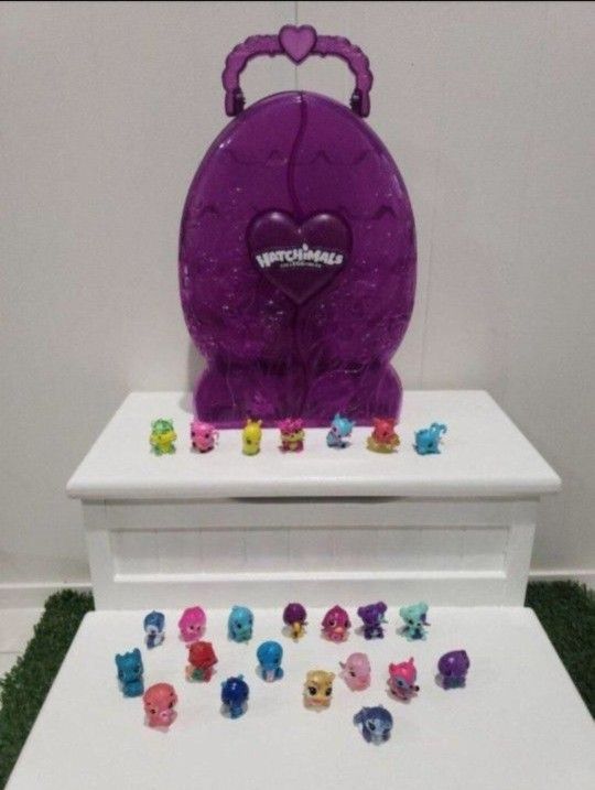 Hatchimals Figures With Purple Case