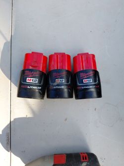 Milwuakee M12 Battery CP 1.5 3.0