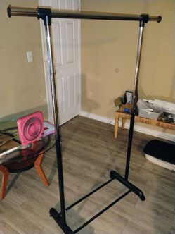 Clothes rack