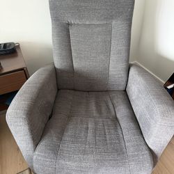 Recliner/Rocking Chair