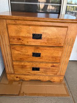 Dresser