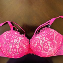 Victoria’s Secret Bra