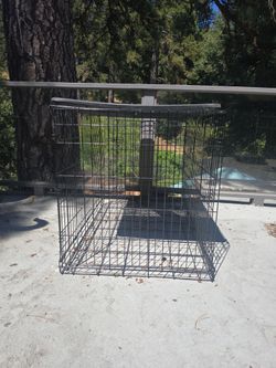 Dog crate