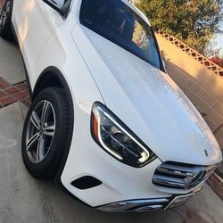 2020 Mercedes-Benz GLC 300