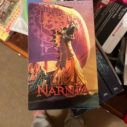Narnia Books Box Set Very Good Condition 