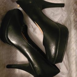 New Black Heels