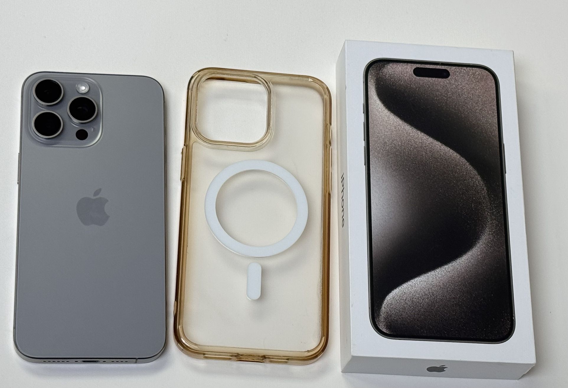 Apple iPhone 15 Pro Max 512GB UNLOCKED No Sim Restrictions Desbloqueado Liberado T-Mobile Boost AT&T