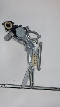 Toyota Camry 2009 front left window regulator