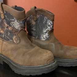 Rocky Big Boys Camo Boots Size 4 Hiking Outdoor