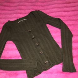 NWOT Aeropostale size small olive green ribbed button down shirt