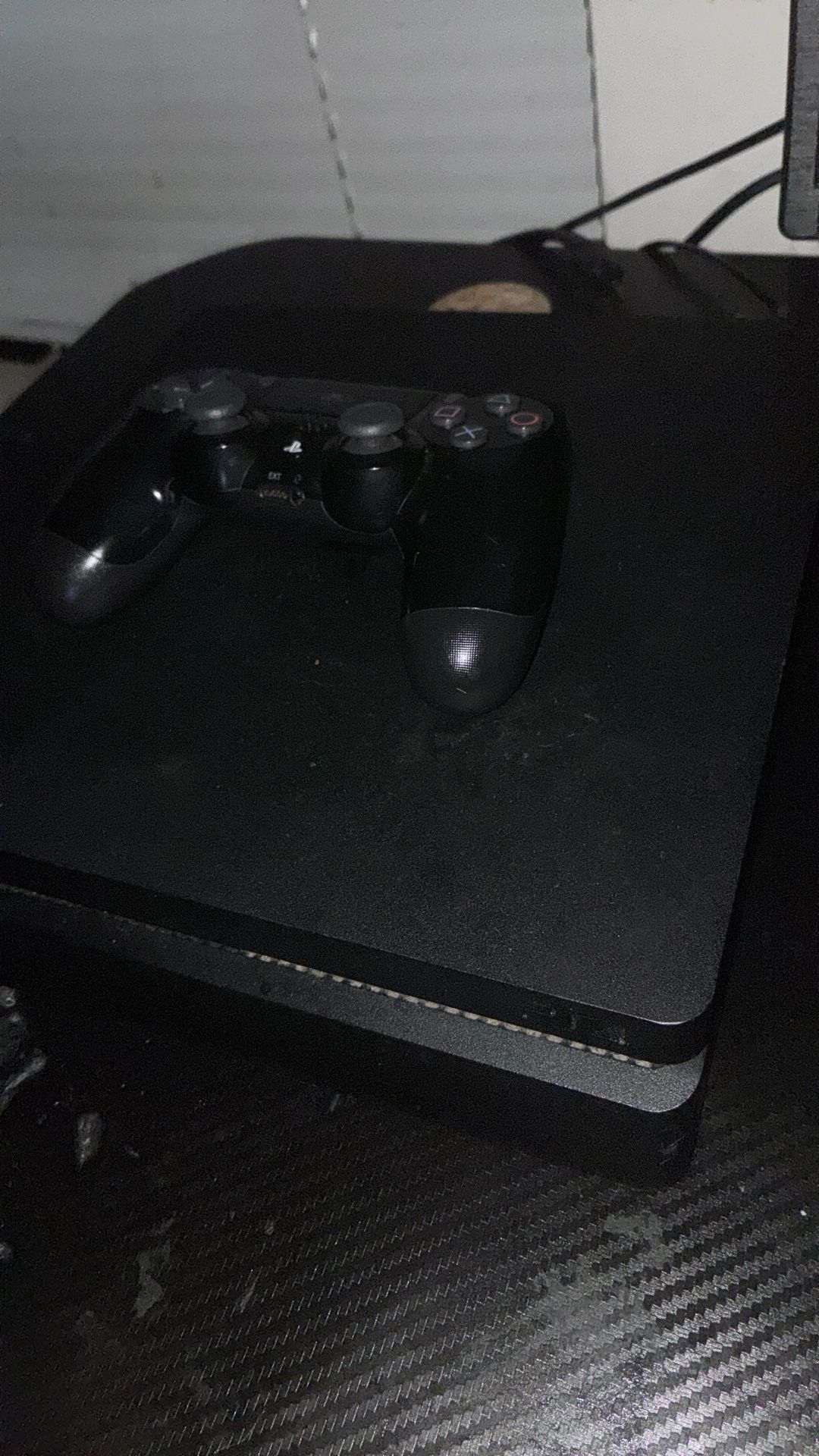 PS4 With 3 Controllers