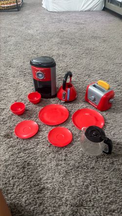 Play Tea set with working pop out toaster.