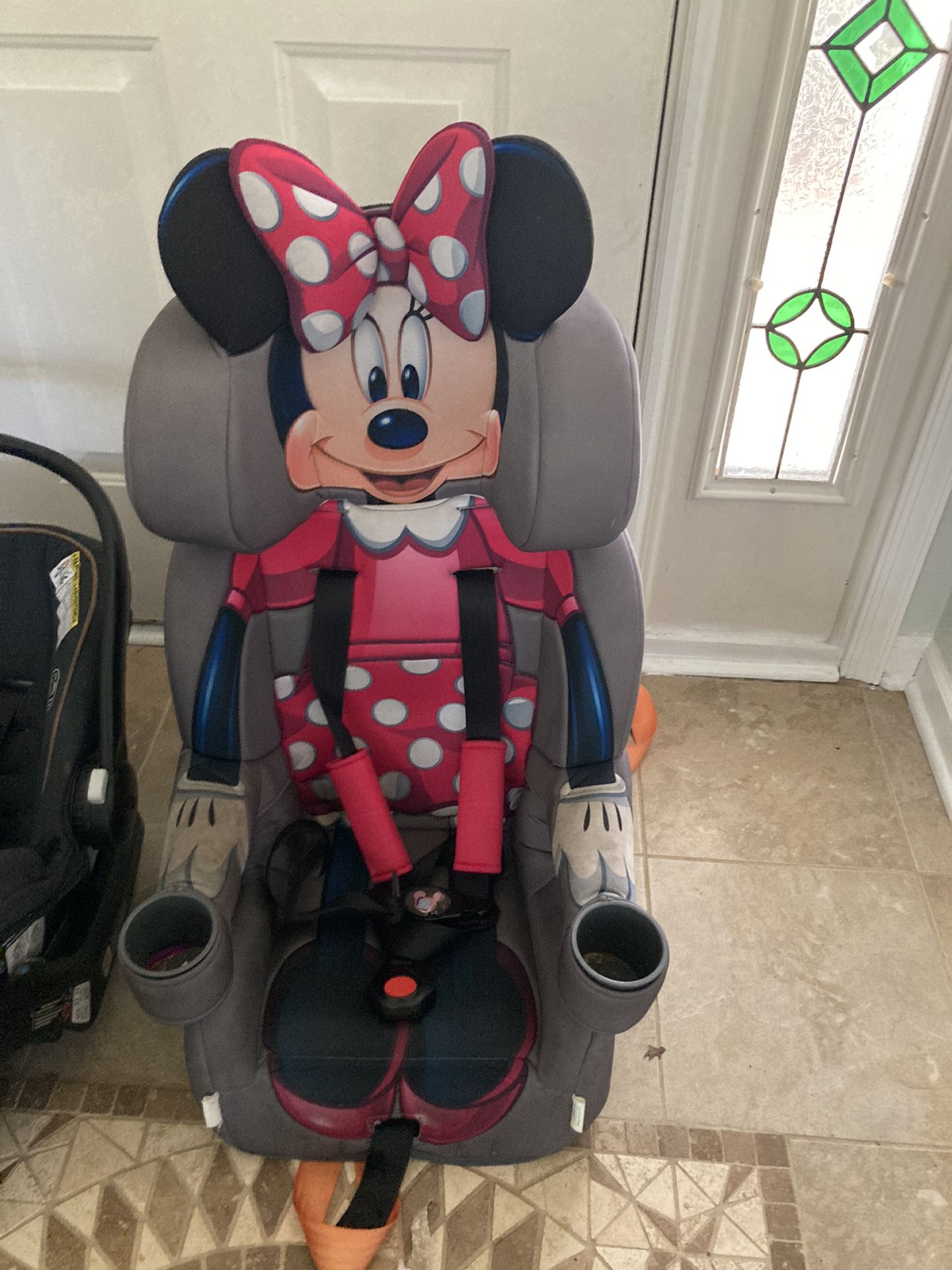 Toddler Minnie Mouse Car Seat & Graco Infant Car Seat