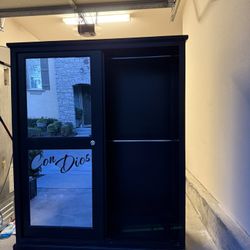 Clóset With Mirror Side Door 