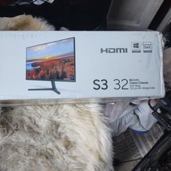 SAMSUNG 32" Monitor