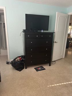 Black Wood Tall Dresser with 6 Drawers