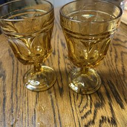 Vintage Amber Water Tablet