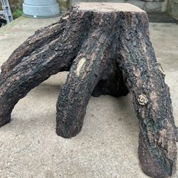 Tree Trunk For Big Fish Tank Yu Probe Need At Least 100 Gallon Tank For It 2 Fit In It 