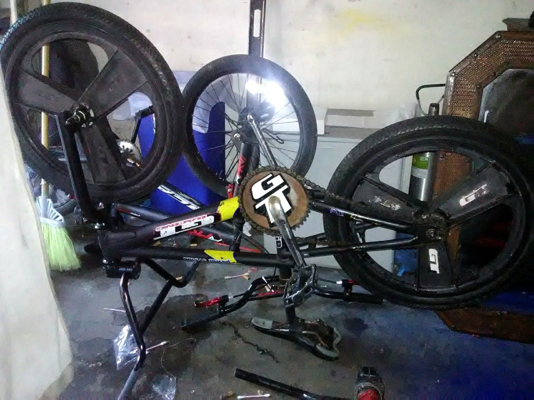 GT Fan Mags