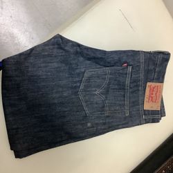 Pantalón Levi’s  Nuevo 501    Talla 36