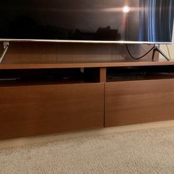 Entertainment Center In Great Conditions 