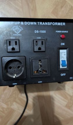 Diamond Series 1500 Watt Step Up/Down Voltage Converter Transformer