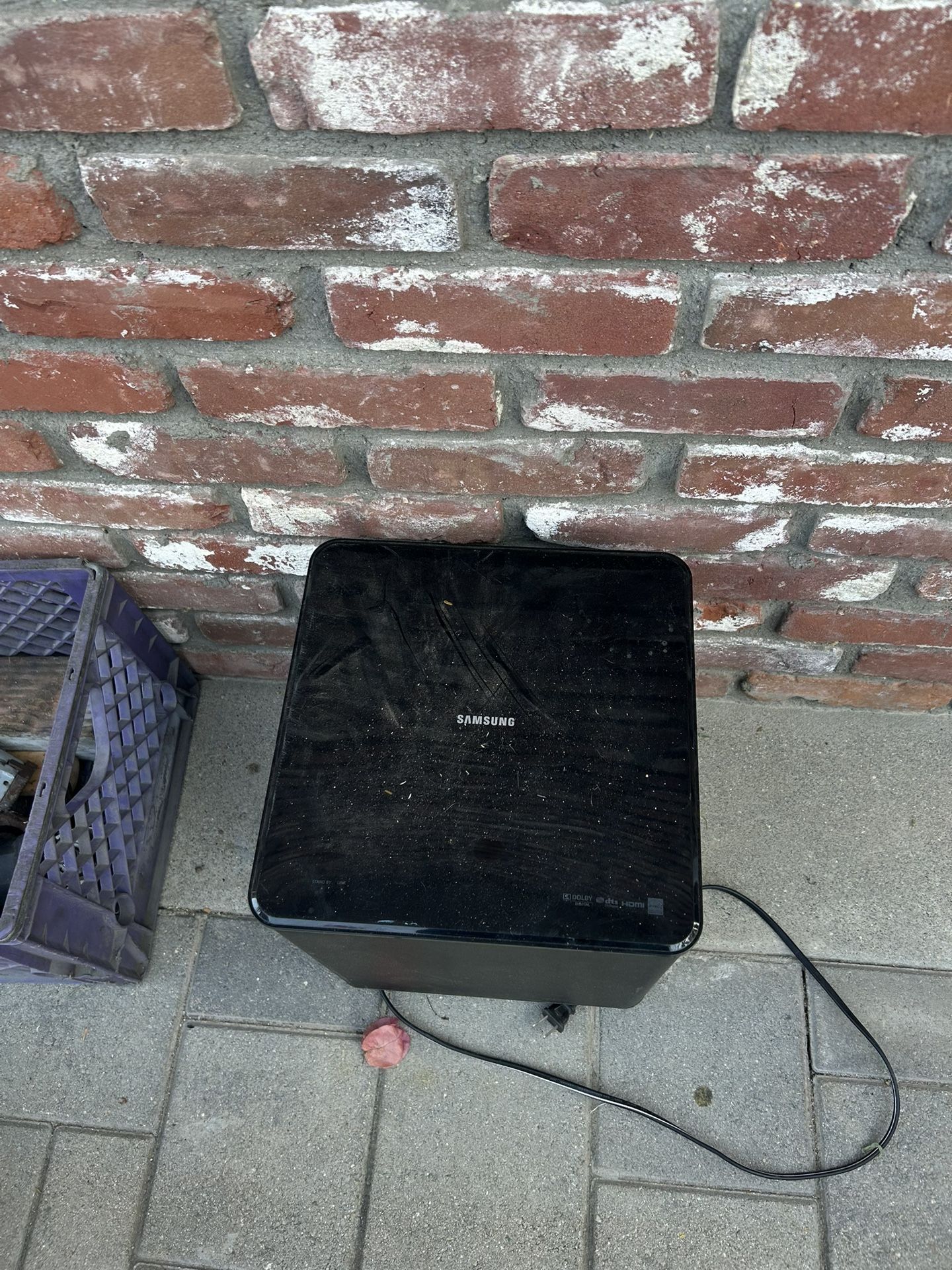 Samsung subwoofer