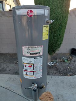 WATER HEATERS 💧 GET HOT WATER TODAY 💧